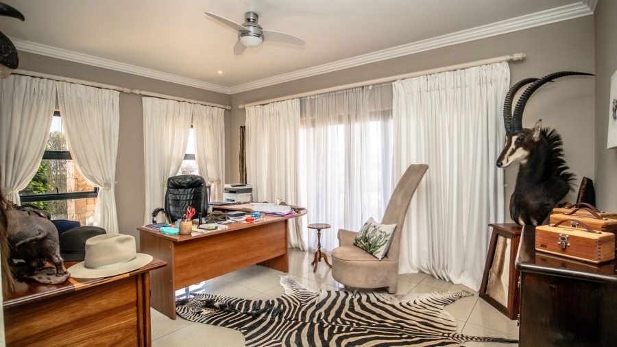 3 Bedroom Property for Sale in The Coves North West